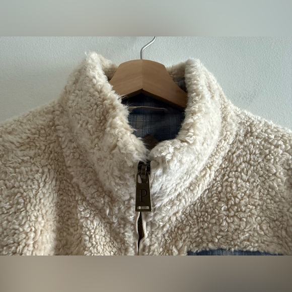 Pendleton Sherpa Zip Jacket in Beige, Size Large - Picture 6 of 16